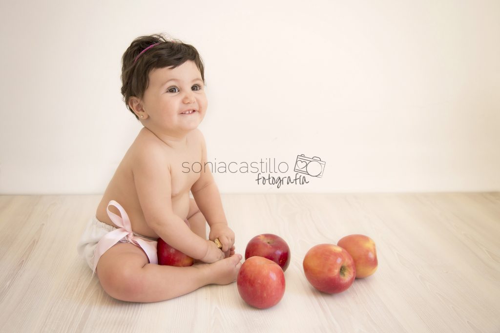 Portafolio y Sesiones de Fotos de Bebés O7B7385-1024x682 