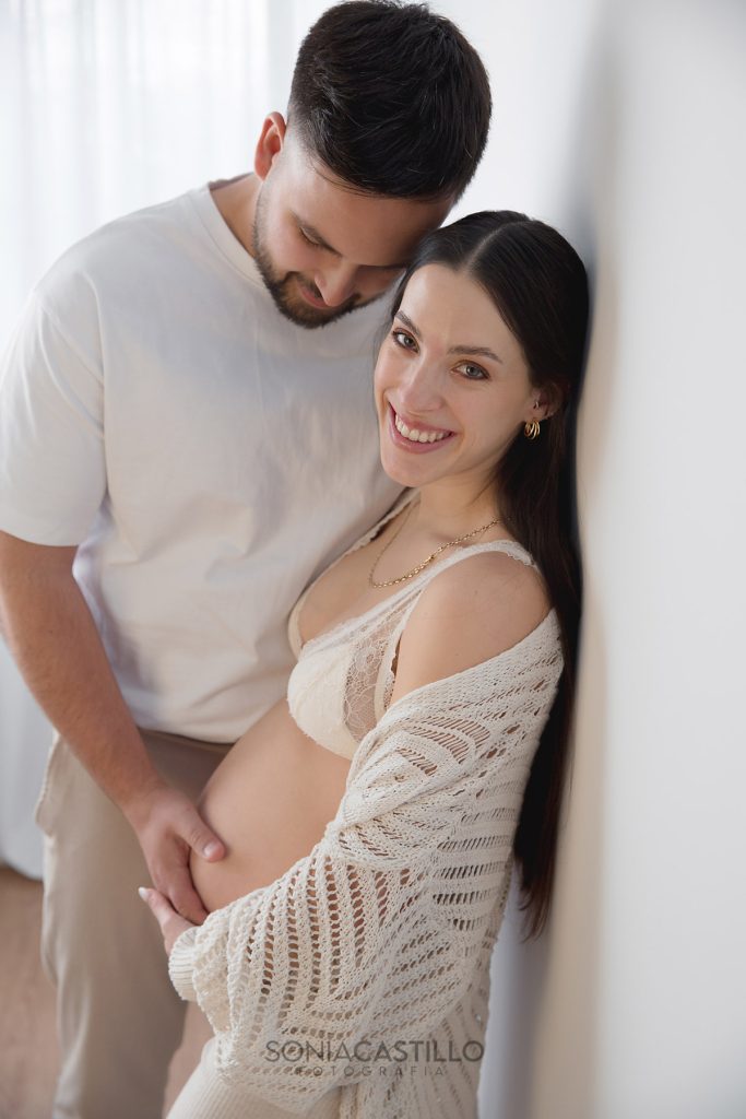 CO7B1949-1-683x1024 Embarazo