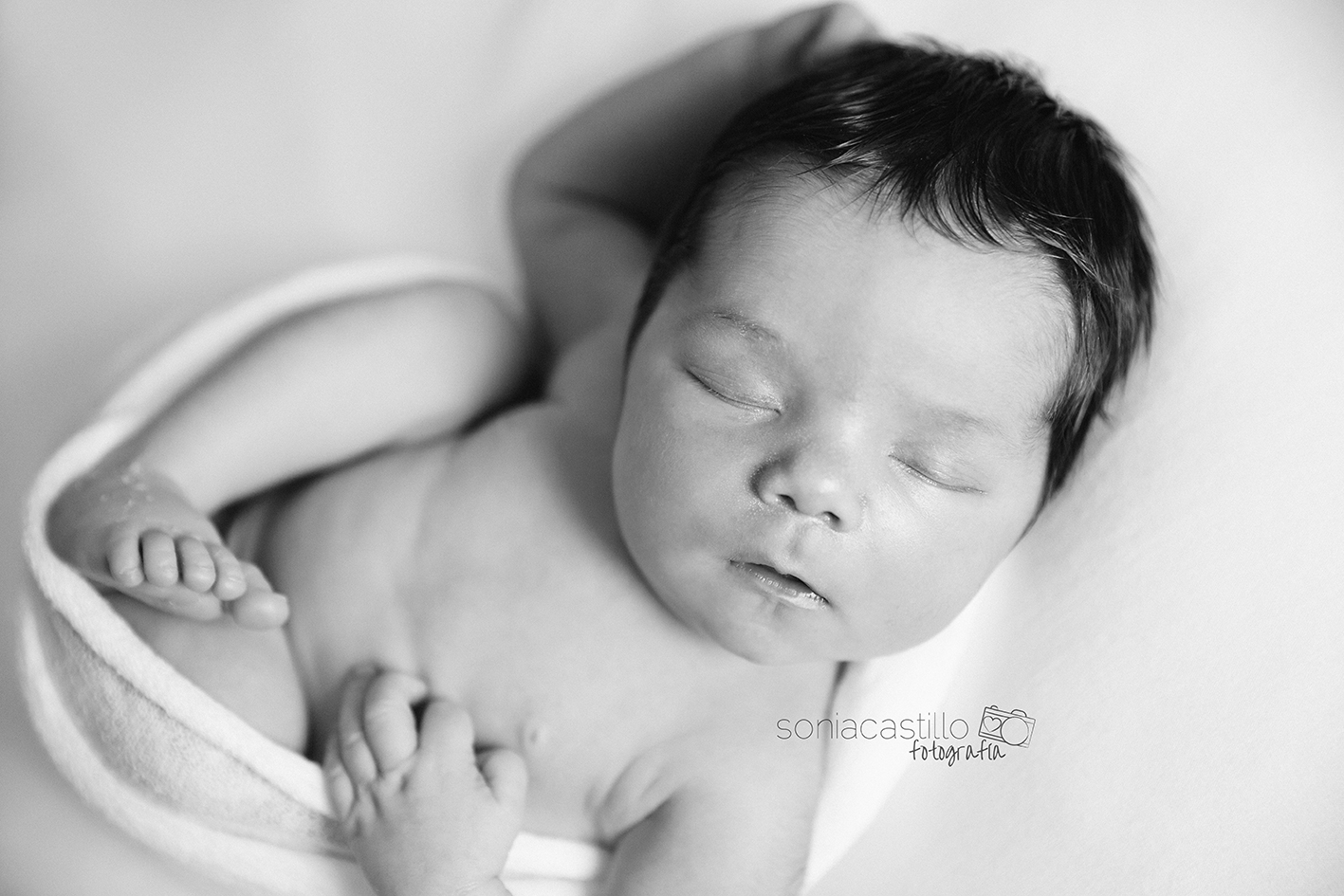 Portafolio Fotos de recién nacidos byn-0769 