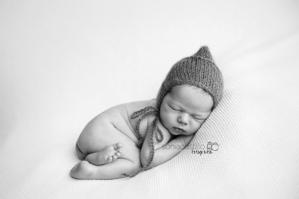 Portafolio Fotos de recién nacidos byn-4733-1024x683 