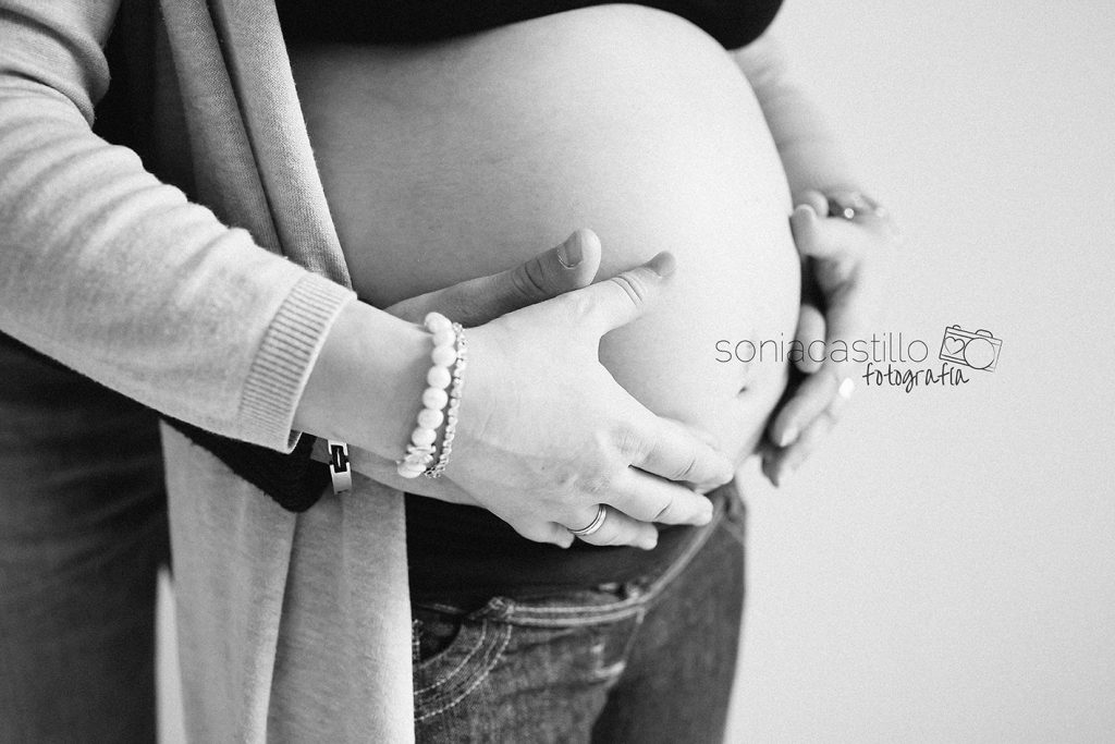 Lorena, 32 semanas . Fotografía de embarazo en Guadalajara y Madrid byn-3834-1024x683 