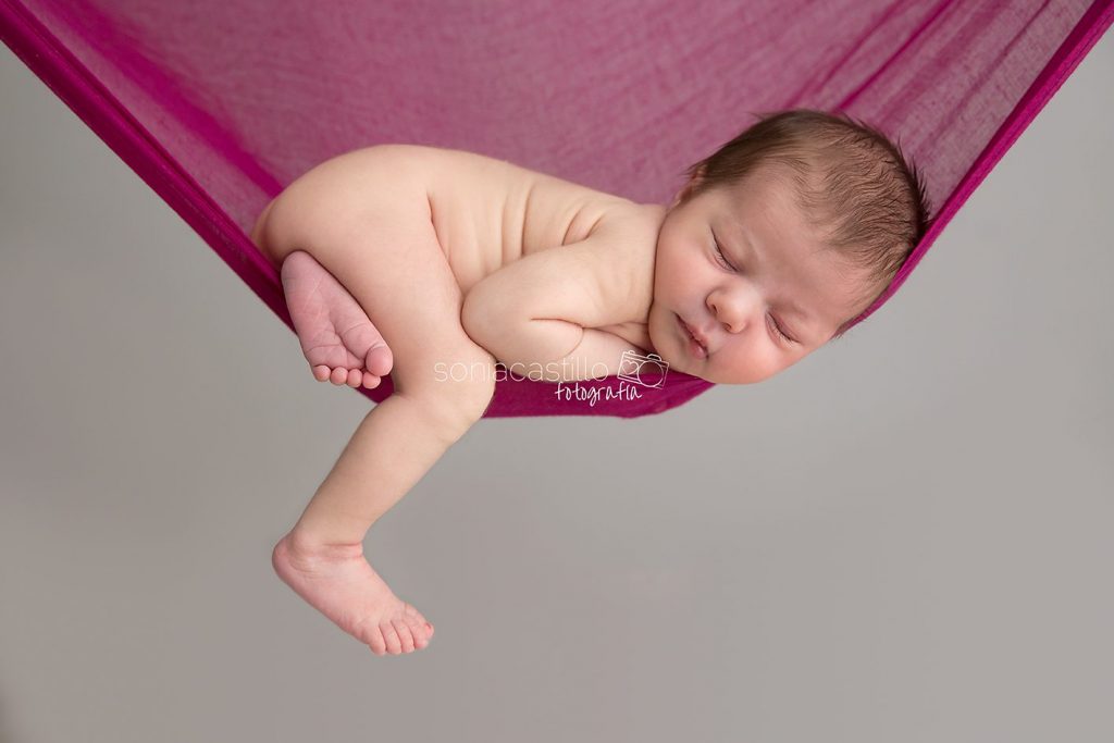 Camila, 8 días. Fotografía de recién nacidos en Madrid y Guadalajara CO7B0402-1024x683 