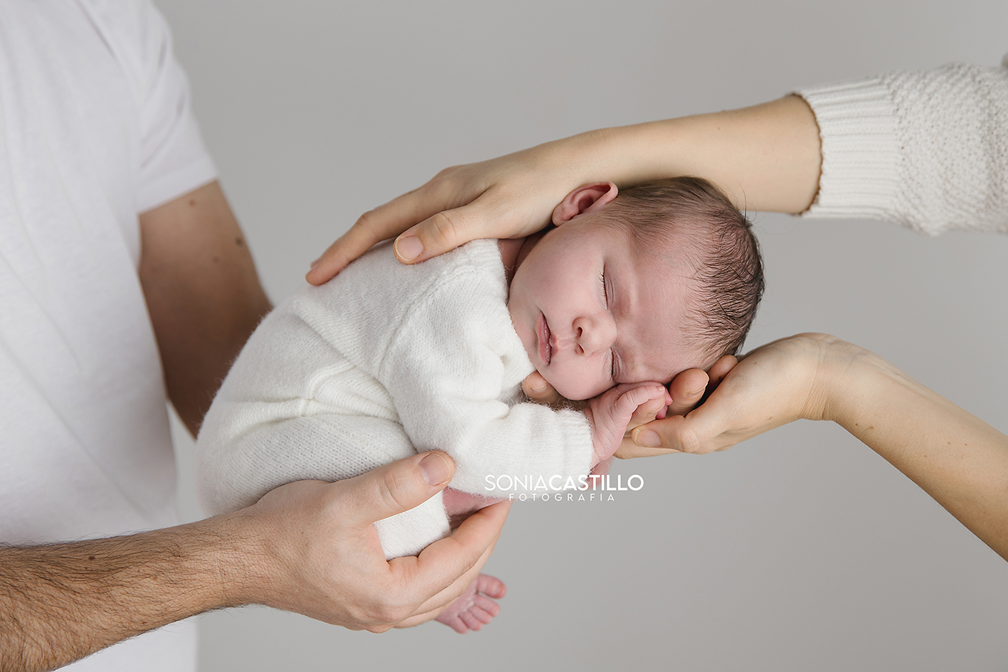 5A3A6038 Reserva tu sesión de recién nacido en el embarazo: la clave para garantizar fecha y mejores resultados