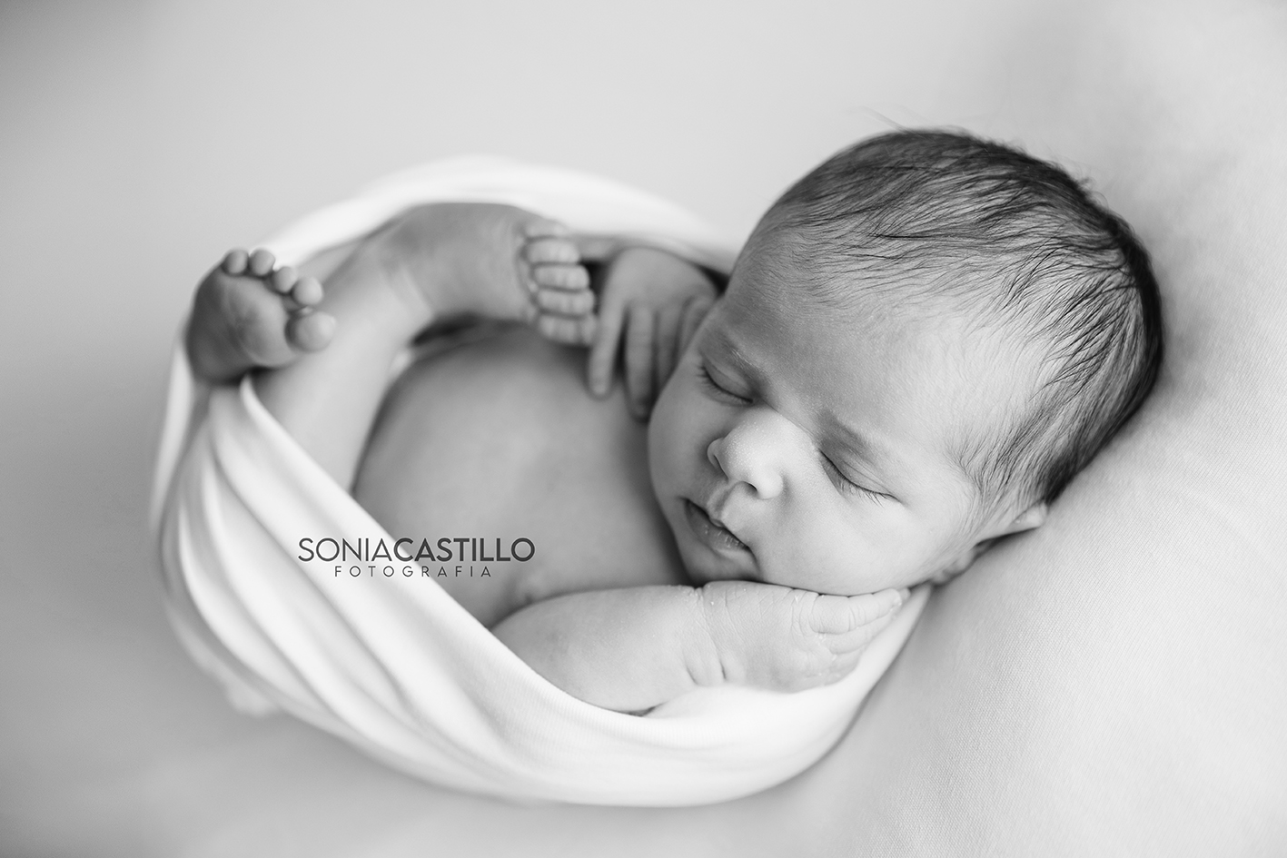 byn-5917 Reserva tu sesión de recién nacido en el embarazo: la clave para garantizar fecha y mejores resultados