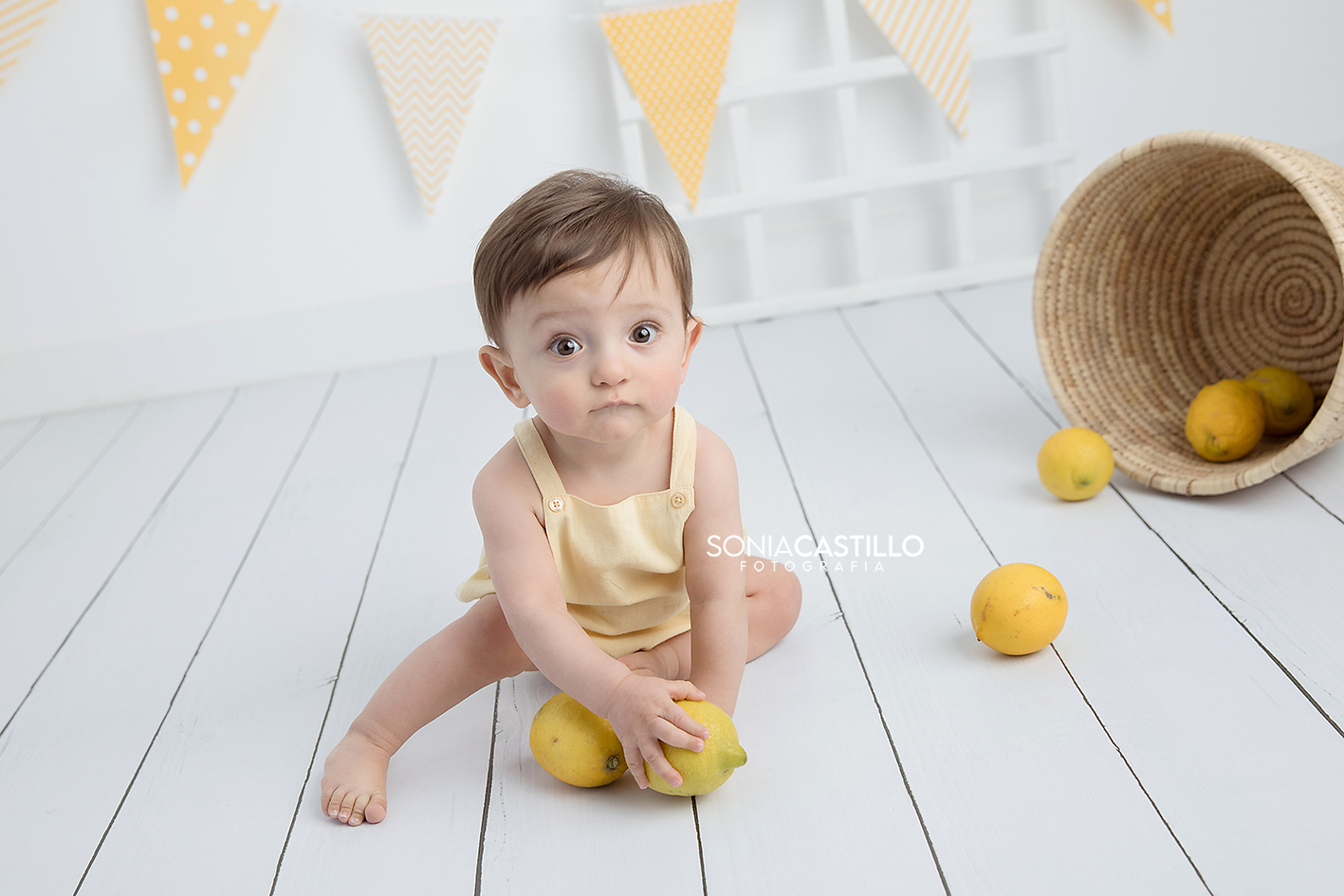 bebe-10-meses-guadalajara-27 Sesión Fotos Bebé 11 Meses Guadalajara | Gonzalo